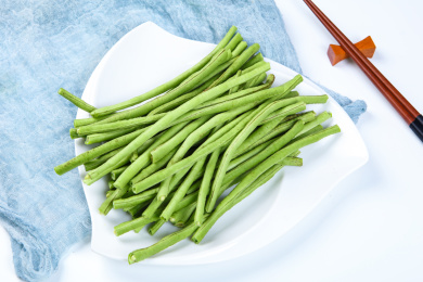 新鲜绿色应季有机蔬菜长豇豆