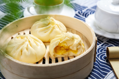 中国广式传统面点小吃奶黄包子