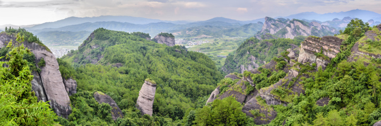 中国福建省龙岩市连城县冠豸山全景