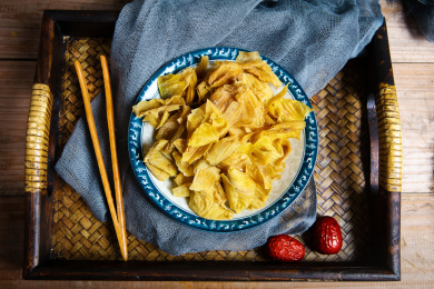 中国传统中医健脾胃中药材鸡内金