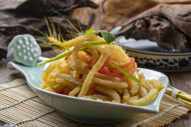 凉拌油炸猪皮 中华料理