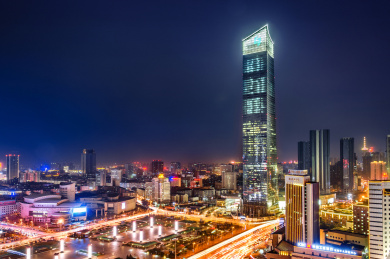 中国辽宁沈阳市府广场夜景