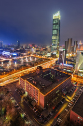 中国辽宁沈阳市府广场夜景