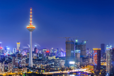 中国辽宁沈阳彩电塔夜景风光