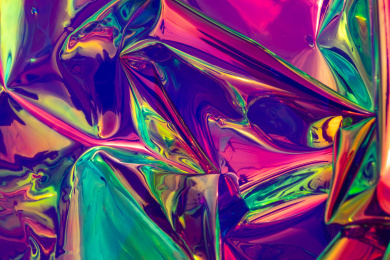 彩色薄膜多层叠加折射出奇幻感