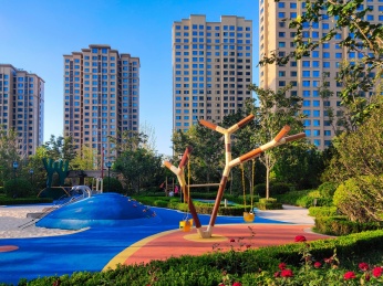 山东淄博张店区天悦小区游乐园