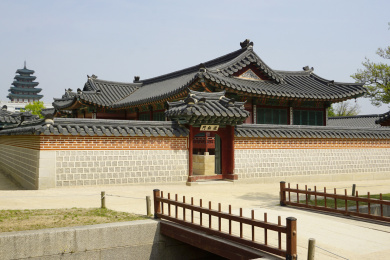 韩国景福宫咸和堂和缉敬堂建筑外景