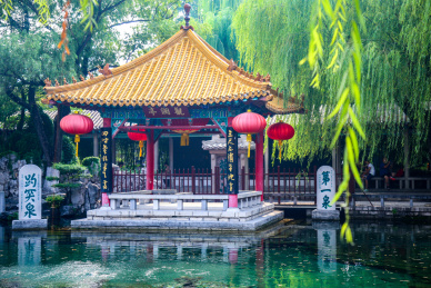 山东泉城济南天下第一泉趵突泉景区美景