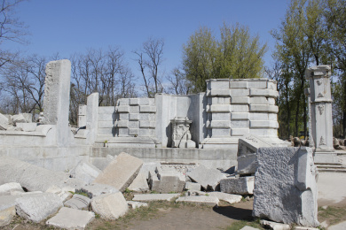 北京圆明园遗址