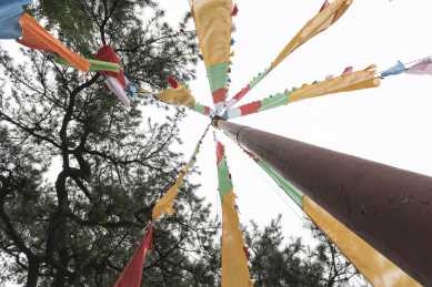 中国承德普宁寺里的经幡