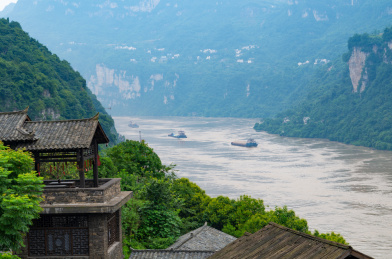 湖北宜昌三峡人家风景区夏日迷人风光