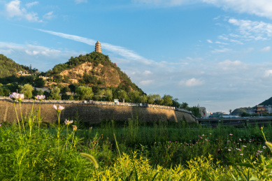 中国陕西省革命圣地延安宝塔山