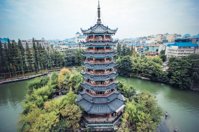 中国广西桂林日月双塔城市地标建筑