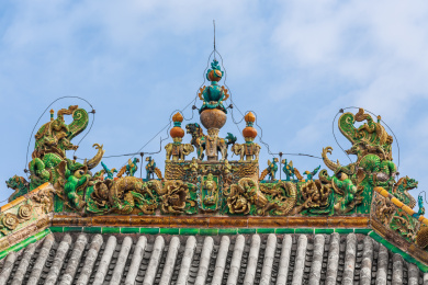 中国山西省洪洞县广胜寺古建筑脊刹琉璃构件
