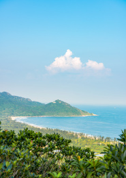 中国深圳西涌海滩海岸线风景