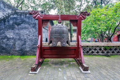 中国山西省太原市晋祠大铁钟