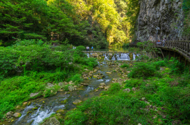 湖北宜昌三峡大瀑布风景区夏日风光