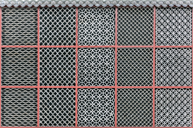 中国山西省平遥古城明清街上的灰瓦垒砌的装饰背景墙