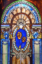 欧式复古教堂装饰彩色花纹玻璃背景