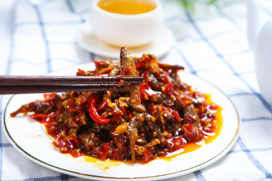 湖南特产小米辣剁椒小鱼干