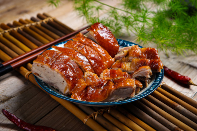 美味特色菜招牌脆皮烤鸭肉