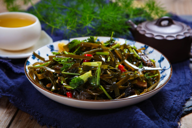 传统家常小菜酸辣凉拌海带丝
