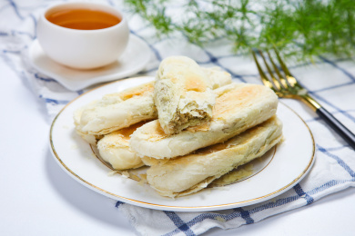 传统中式点心糕点老北京牛舌饼
