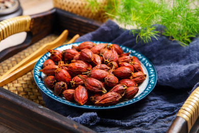 传统中医中药材卤料香料栀子果