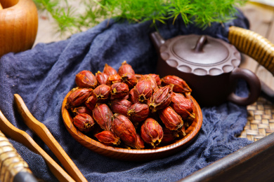 传统中医中药材卤料香料栀子果