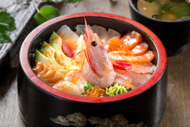 日本传统美食料理海鲜烩饭