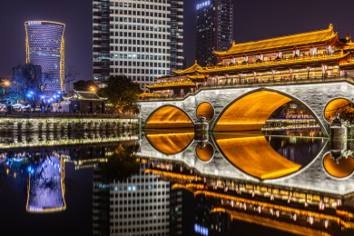 成都廊桥夜景