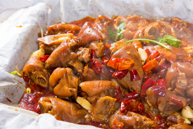 中式四川重庆菜肴纸包猪脚