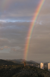 浙江温州瑞安市隆山塔雨后彩虹