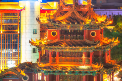 中国宁夏回族自治区中卫市鼓楼古建筑风光夜景局部图