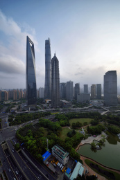 上海浦东陆家嘴金融区城市风光