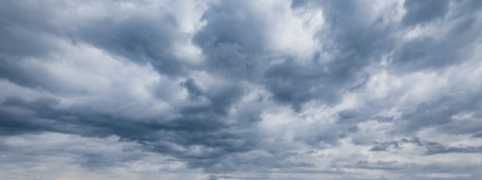 天空阴雨天日光积雨乌云自然景观