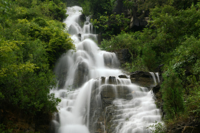 山东省枣庄市山亭区的山泉