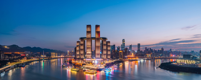 中国重庆朝天门码头高视角夜景风光
