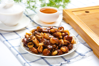 美味休闲零食五香油炸带壳蚕豆