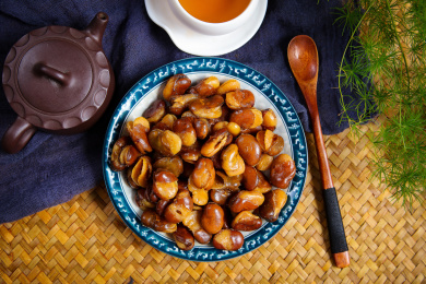 美味休闲零食五香油炸带壳蚕豆