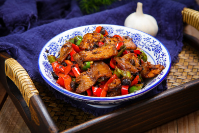 香辣可口的川菜豆豉小炒盐焗肉回锅肉