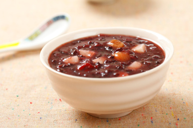 紫米补血粥 红枣 紫米粥