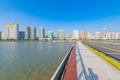 广东省珠海市情侣路野狸岛马路风光