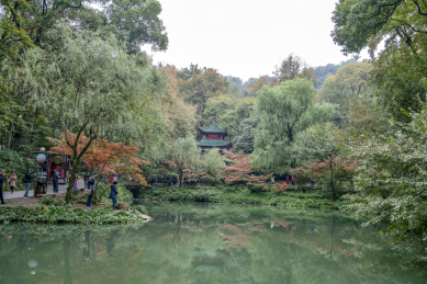 中国四大赏枫胜地－长沙岳麓山爱晚亭风光