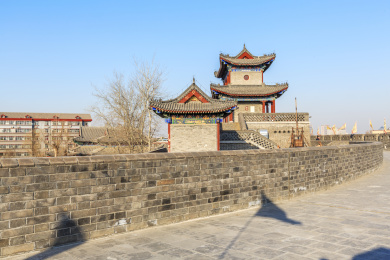 中国山东省青州市仿古城墙角楼
