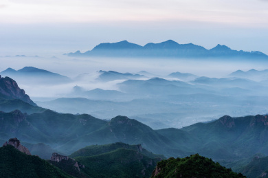 中国河北秦皇岛正冠岭长城云海