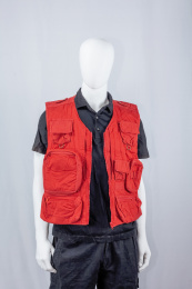 男式红色秋冬季摄影马甲服饰