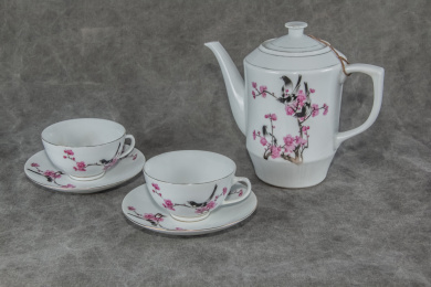 红梅喜鹊陶瓷白釉茶具套装静物品 