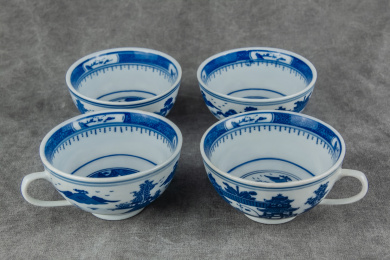 青花瓷园林古建绘画景德镇民窑陶瓷茶杯特写