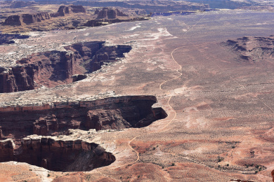 美国科罗拉多高原中部壮观的峡谷地国家公园风光